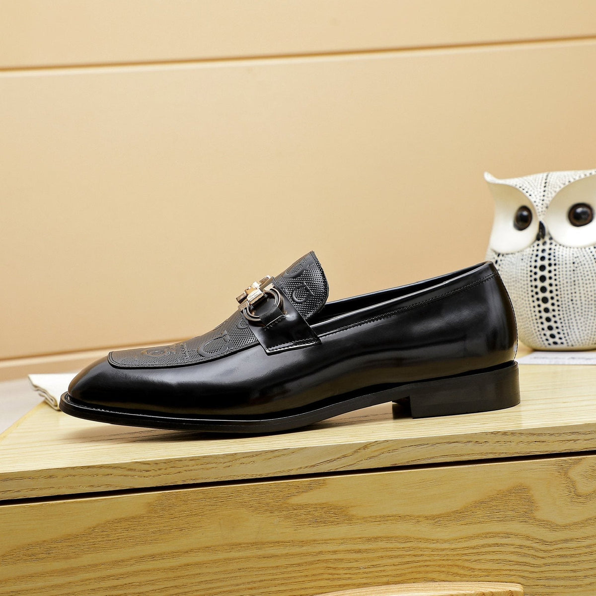 Ferragamo Black Bit Loafers - Gold-Tone Hardware